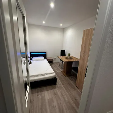 Einzelzimmer Διαμέρισμα Erkenbrechtsweiler